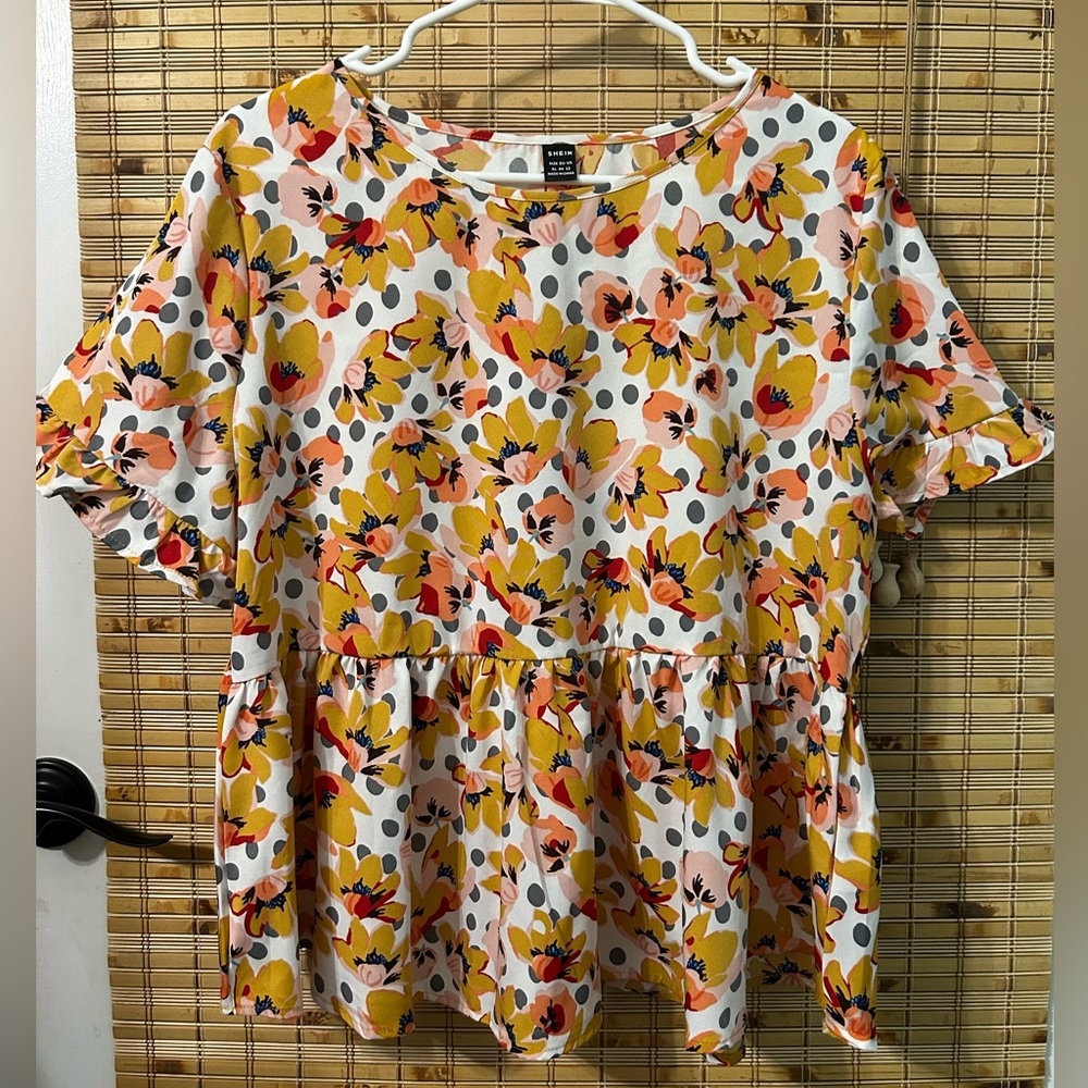Shein XL floral pelpum top
